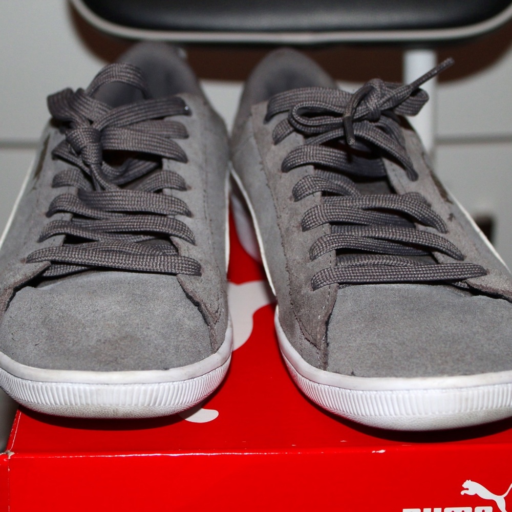 Puma Vikky Suede Shoes